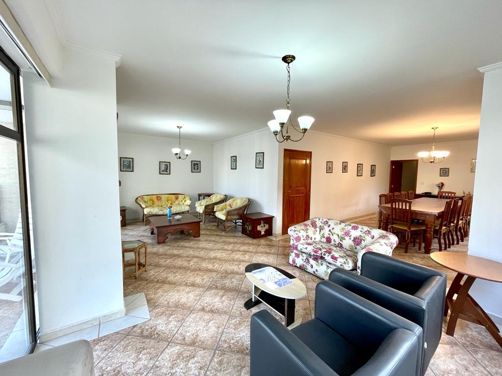Apartamento-4-dormitorios-Guaiúba